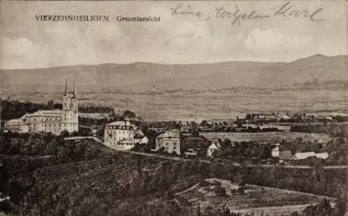 Ak Vierzehnheiligen Bad Staffelstein am Main Oberfranken, Gesamtansicht von  Kirche, Landschaft