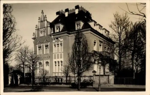 Foto Ak Dresden Neustadt?, Villa