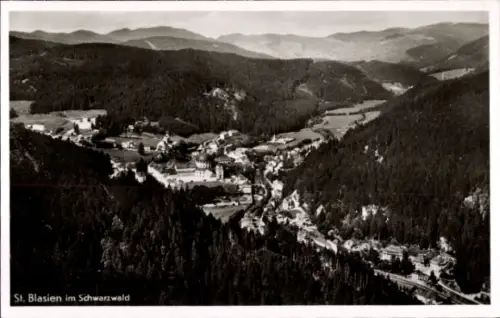 Ak St. Blasien im Schwarzwald, Landschaftsaufnahme,  Schwarzwald, Fotografie