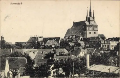 Ak Lommatzsch in Sachsen, Teilansicht, Kirche