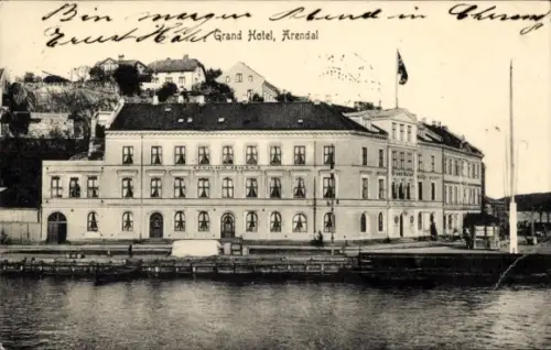 Ak Arendal Norwegen, Grand Hotel,  Hafenansicht,  