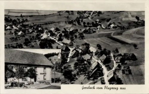 Ak Gersbach Pirmasens am Pfälzerwald, Luftaufnahme von  Gasthaus Zur Mühle, ländliche Umgebung