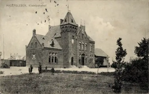 Ak Haderslev Hadersleben Dänemark, Kleinbahnhof