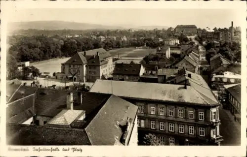 Ak Chomutov Komotau Region Aussig, Jahnturnhalle, Platz