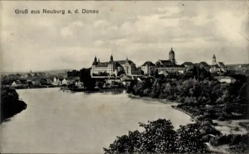 Ak Neuburg an der Donau Oberbayern, Flusslandschaft,   Gebäude