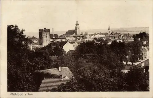 Ak Mühldorf am Inn Oberbayern, Stadtansicht  Türme, Bäume,  Gebäude