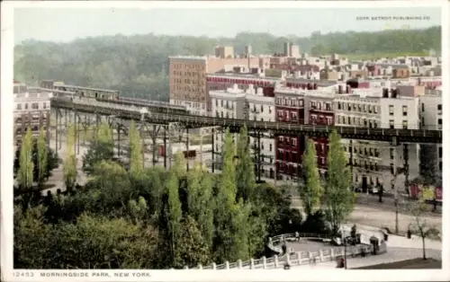 Ak Manhattan New York City USA, Morningside Park,  Hochbahn, Wohngebäude, Bäume