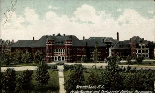 Ak Greensboro North Carolina USA, Staatliche Pädagogische und Gewerbliche Hochschule für Frauen