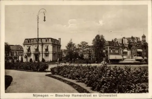 Ak Nijmegen Gelderland,  Bisschop Hamerstraat, Universität, Straßenansicht