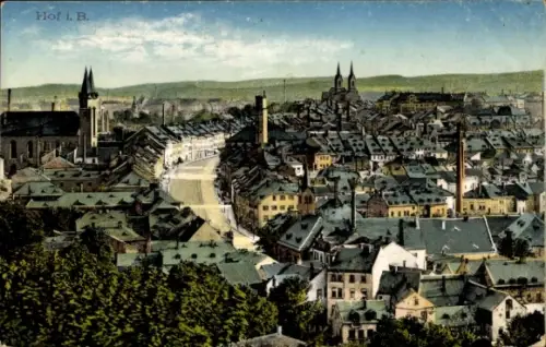 Ak Hof an der Saale Oberfranken Bayern, Stadtansicht, Häuser, Dächer, Kirche, Hof i. B.
