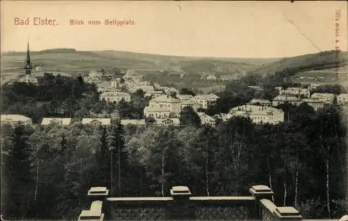 Ak Bad Elster im Vogtland,  Blick vom Bettyplatz, Landschaft, Gebäude, Kirche