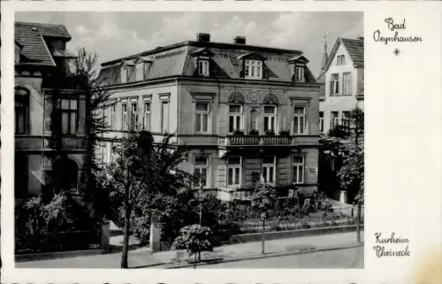 Ak Bad Oeynhausen in Westfalen,  Kurheim Rheineck, Gebäude mit Balkon, Bäume