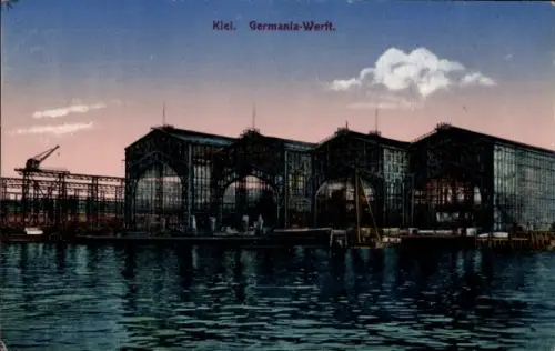 Ak Kiel,  Germania-Werft, Hafenansicht, Wasser, Werftgebäude