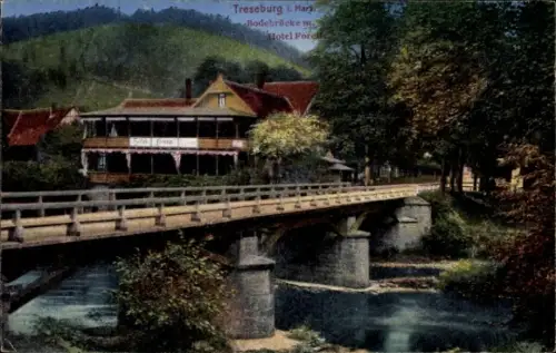 Ak Treseburg Thale im Harz, Bodebrücke, Hotel Forces,  Fluss, Natur