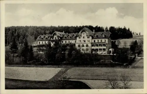 Ak  Mühlhausen Bad Elster Vogtland, Genesungsheim, Bäume, Wiese, Landschaft, Schwarz-Weiß-Foto
