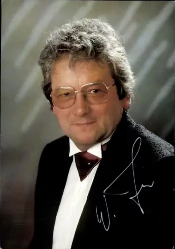 Autogrammkarte Sänger Willi Hack, Portrait, Autogramm