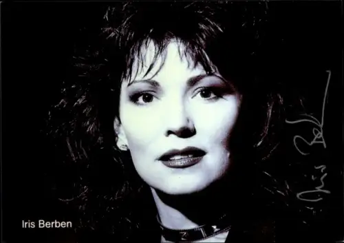 Autogrammkarte Schauspielerin Iris Berben, Portrait, Autogramm