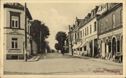 Ak Kjellerup Dänemark, Hotel Skomager, Geschäfte, Straße,  Vestergade