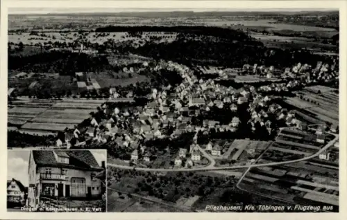 Ak Pliezhausen in Baden Württemberg, Luftaufnahme von  Krs. Tübingen, Häuser, Felder, Wald