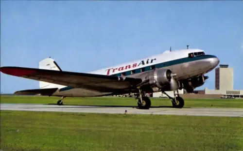 Ak Flugzeug TransAir DC-3, Flughafen