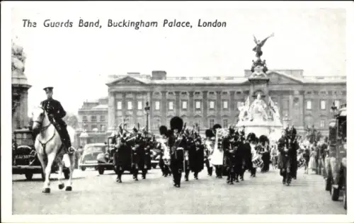 Ak City of Westminster London England, Buckingham Palace, Die Garde-Band,  London, Reiter, Mensch