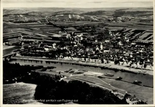 Ak Marktheidenfeld am Main Unterfranken, Luftaufnahme von  Main, Fluss, Landschaft