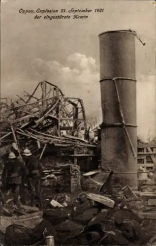Ak Oppau Ludwigshafen am Rhein, Explosion des Stickstoffwerkes 1921, eingestürzter Kamin