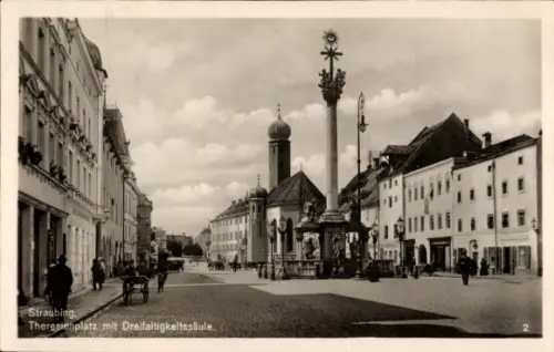Ak Straubing an der Donau Niederbayern,  Theresienplatz, Dreifaltigkeitssäule,  