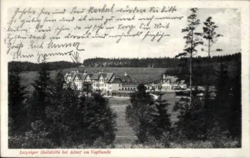 Ak Adorf im Vogtland, Leipziger Heilstätte,  Waldlandschaft, 