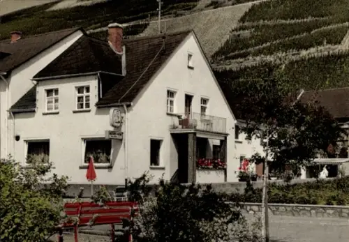 Ak Klüsserath an der Mosel, Gasthof zur Krone