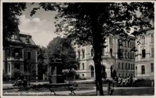 Ak Rumburk Rumburg Region Aussig, Gebäude, Gartenanlagen