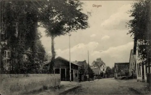Ak Dingen in Dithmarschen, Straße, Häuser