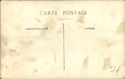 Foto Ak Autobus, Reisende