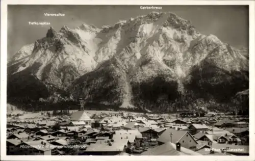 Ak Mittenwald in Oberbayern, Berglandschaft,  Karwendelgebirge, Viererspitze, Tiefkarspitze, Gerb