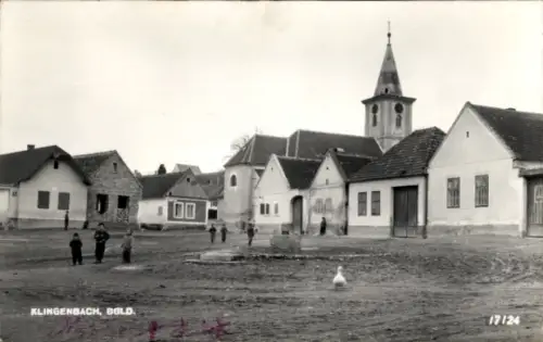 Ak Klingenbach Eisenstadt im Burgenland, Marktplatz, Kirche
