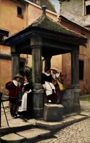 Ak Rothenburg ob der Tauber Mittelfranken, Brunnen,  Kleidung, Rothenburg, Meistertrunk, Personen