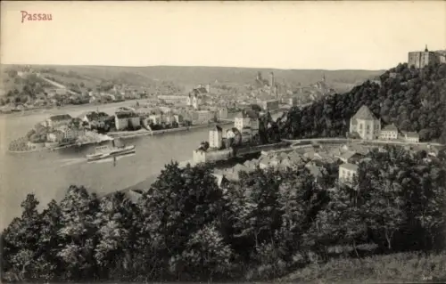 Ak Passau in Niederbayern,  Flusslandschaft, Schiffe, Stadtansicht