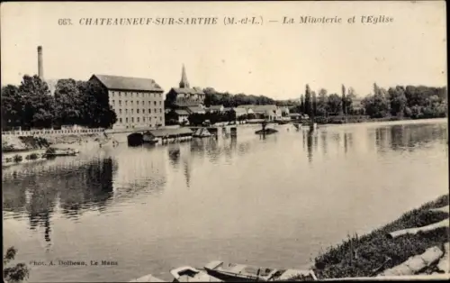 Ak Chateauneuf sur Sarthe Maine-et-Loire, La Minoterie, L'Eglise