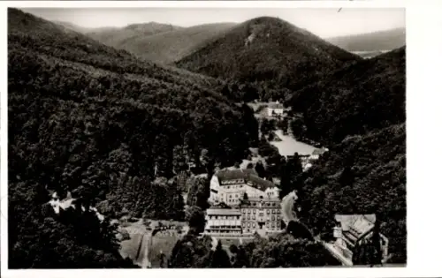 Ak Bad Bergzabern an der Weinstraße Pfalz, Fliegeraufnahme, Kurtal