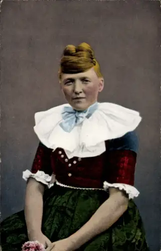 Ak Volkstrachten aus den Hessischen und Schaumburg Lippischen Landen