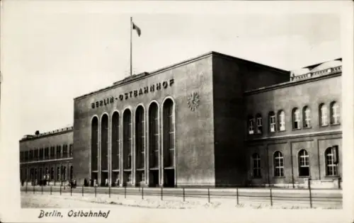 Ak Berlin Friedrichshain, Blick auf den Ostbahnhof 