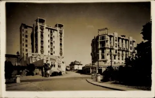 Ak Vittel Lothringen Vosges, Straßenpartie