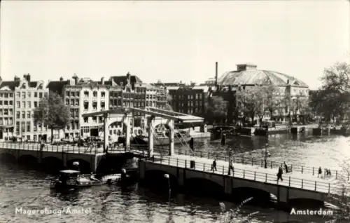 Ak Amsterdam Nordholland Niederlande, Magerebrug, Amstel,  Brücke, Wasser, Gebäude