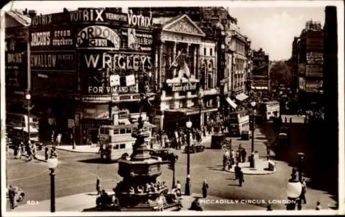 PC West End London City England, Piccadilly Circus