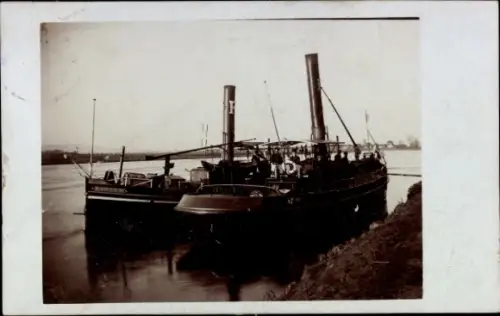 Foto Ak Schlepper Klara