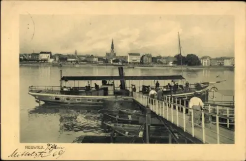 Ak Neuwied am Rhein, Panorama, Dampfer Neuwied II