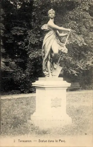 Ak Tervuren Tervueren Flämisch Brabant Flandern, Statue im Park,  weibliche Figur, Skulptur