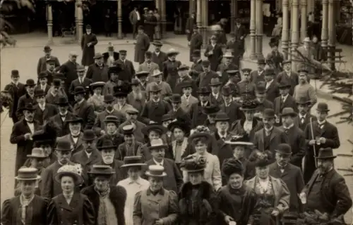 Ak Bad Wildungen in Hessen, Kurpark, Kurgäste