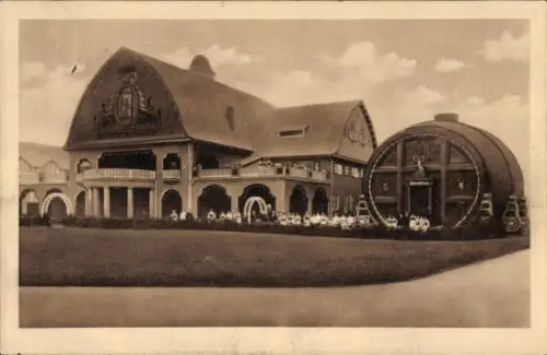 Ak Leipzig, Baufachausstellung 1913, Bayerische Bierhalle und Riesenfaẞ