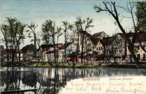 Ak Rudolstadt in Thüringen,  Partie am Pärzteich, Häuser am Wasser, Bäume